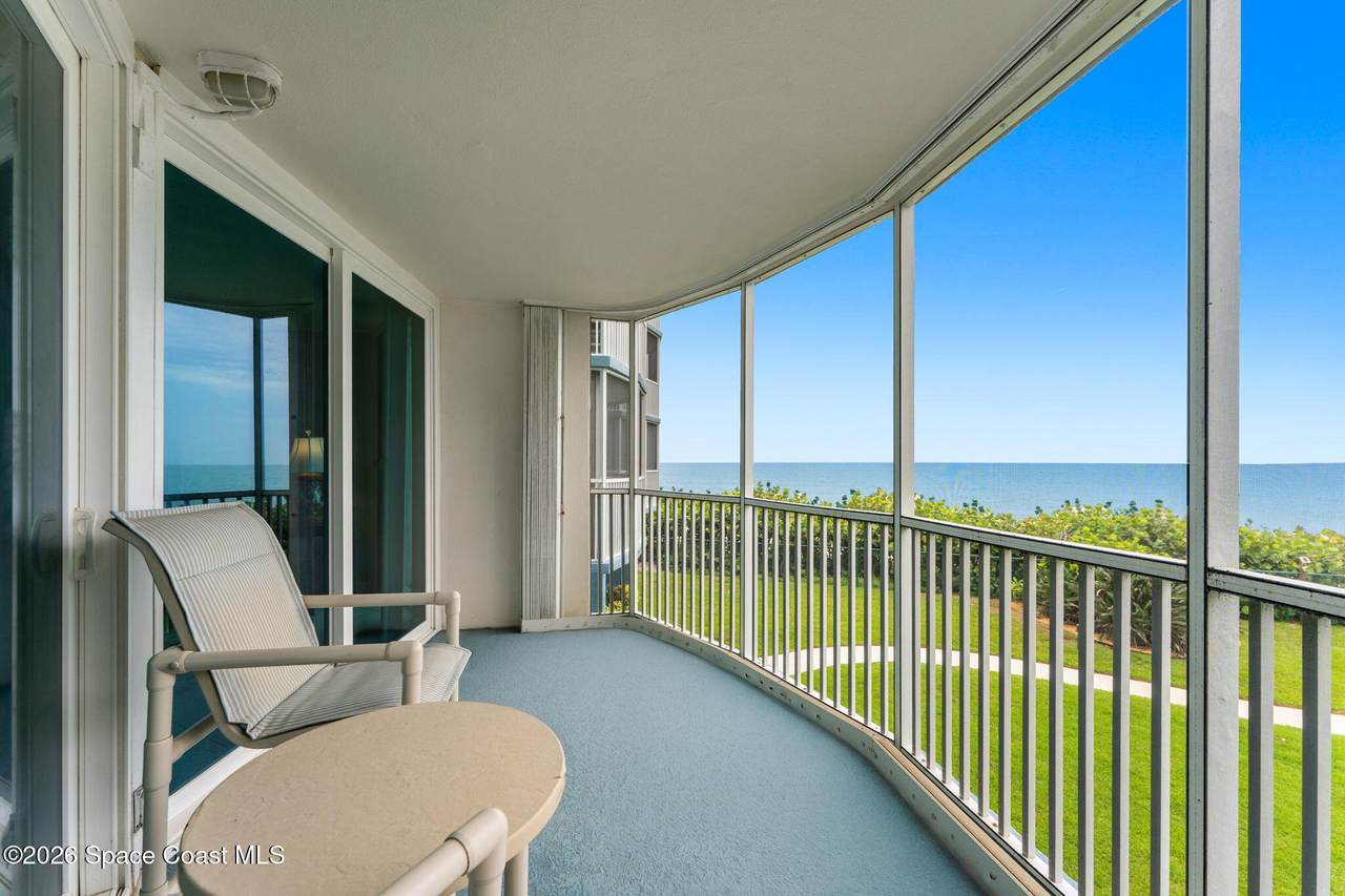 https://bt-photos.global.ssl.fastly.net/spacecoast/1280_boomver_1_1081099-2.jpg