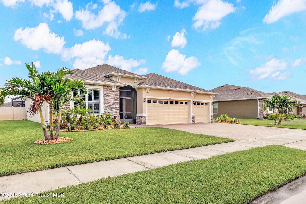https://bt-photos.global.ssl.fastly.net/spacecoast/1280_boomver_1_1081151-2.jpg