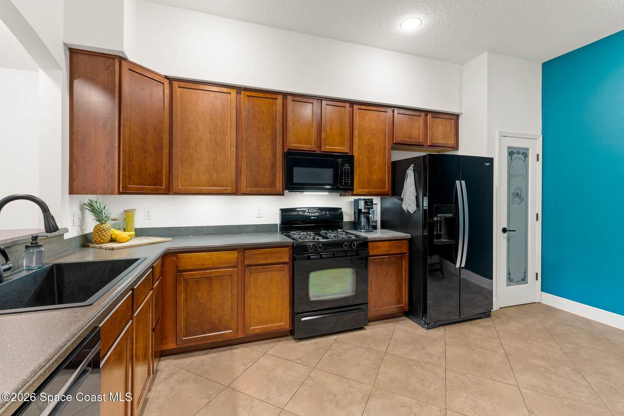 https://bt-photos.global.ssl.fastly.net/spacecoast/1280_boomver_1_1081381-2.jpg