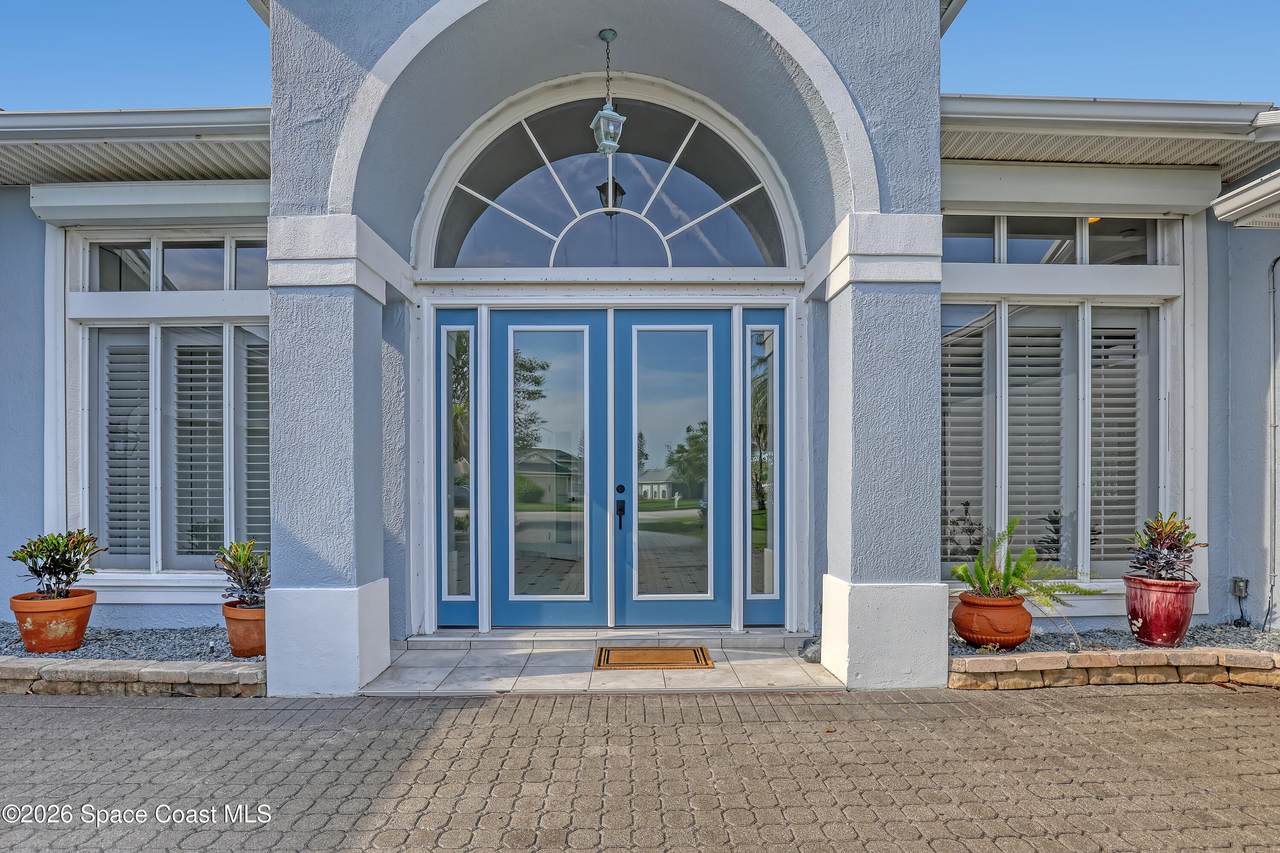 https://bt-photos.global.ssl.fastly.net/spacecoast/1280_boomver_1_1081455-2.jpg
