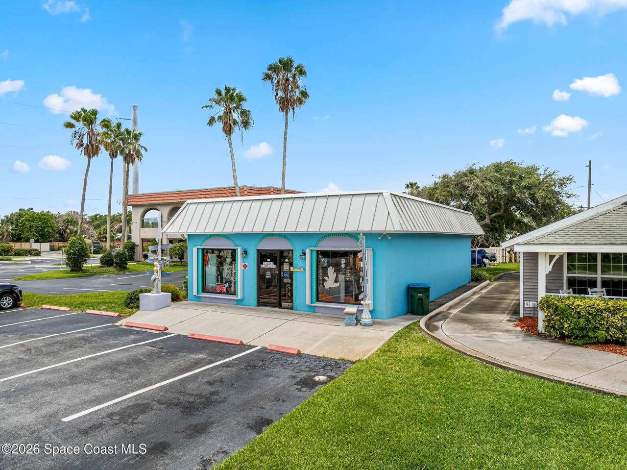 https://bt-photos.global.ssl.fastly.net/spacecoast/1280_boomver_1_1081558-2.jpg