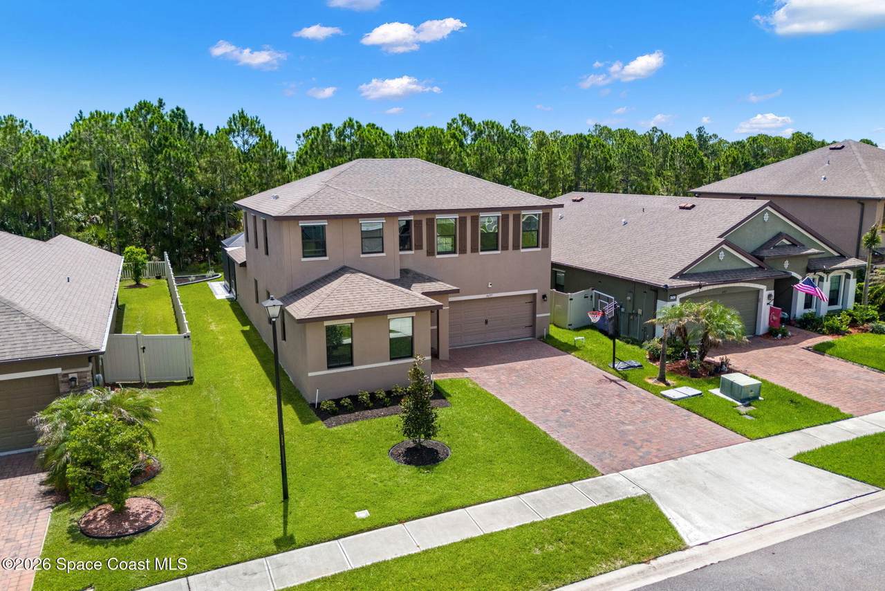 https://bt-photos.global.ssl.fastly.net/spacecoast/1280_boomver_1_1081693-2.jpg