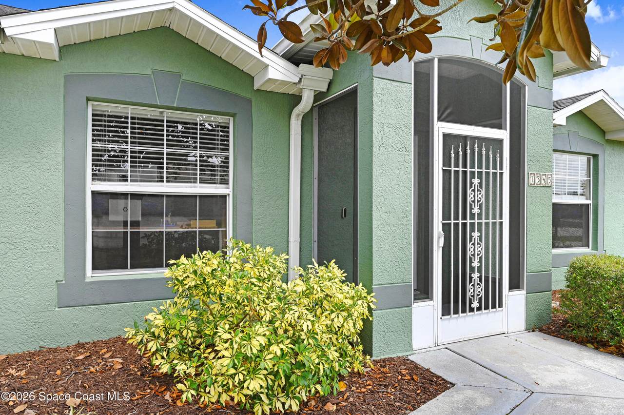https://bt-photos.global.ssl.fastly.net/spacecoast/1280_boomver_1_1082014-2.jpg