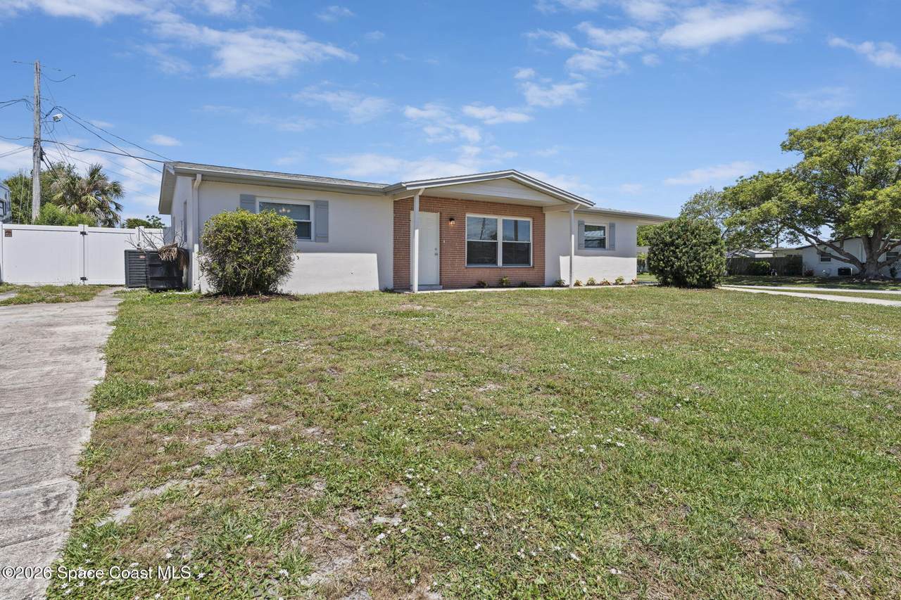 676 Ixora Drive - Photo 1