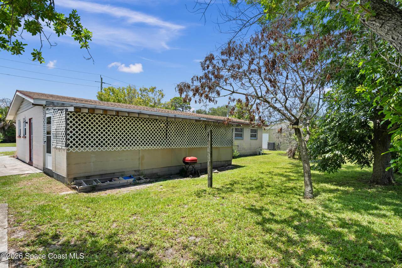 https://bt-photos.global.ssl.fastly.net/spacecoast/1280_boomver_1_1082175-2.jpg
