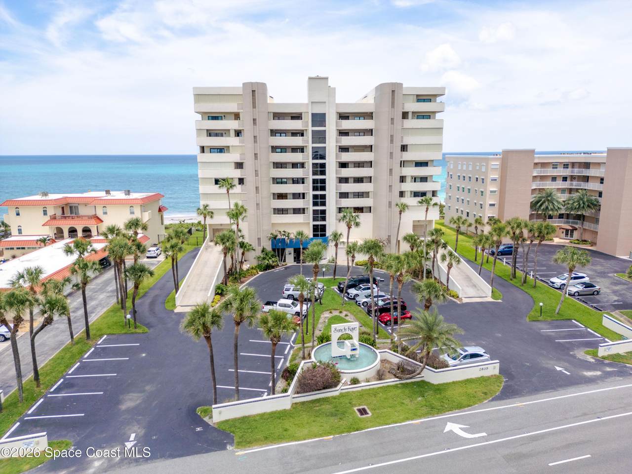 https://bt-photos.global.ssl.fastly.net/spacecoast/1280_boomver_1_1082178-2.jpg
