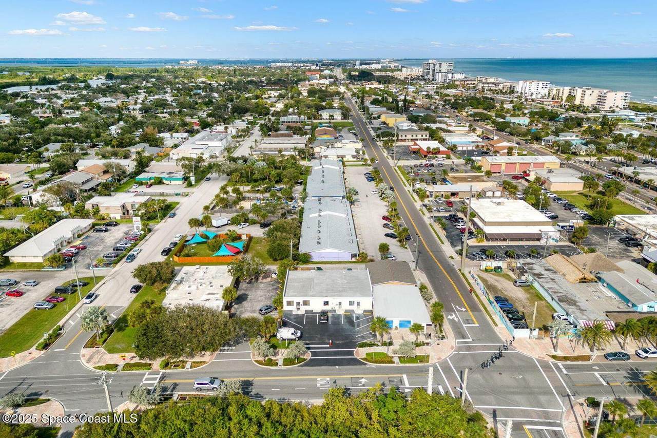 https://bt-photos.global.ssl.fastly.net/spacecoast/1280_boomver_1_1082226-2.jpg