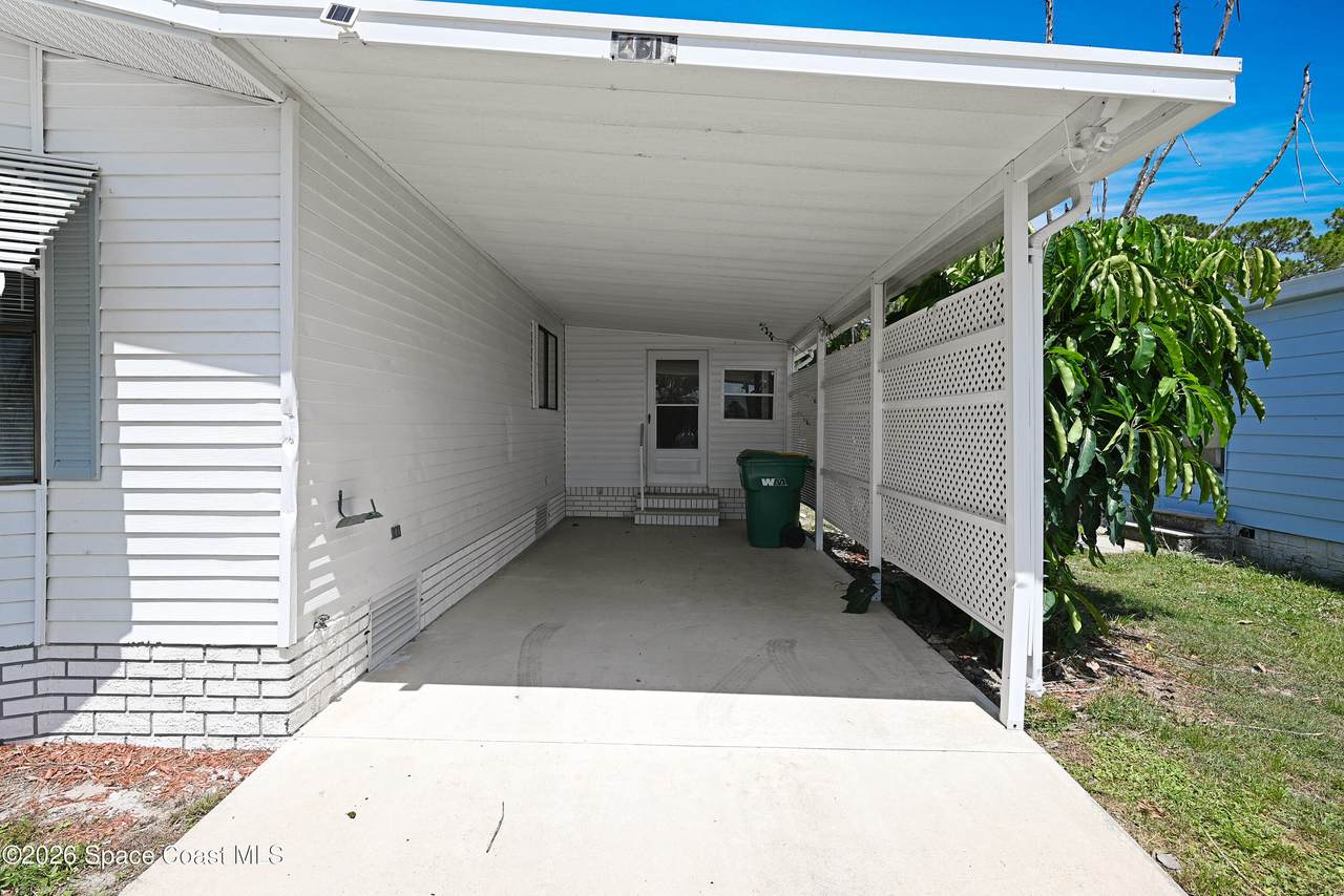 https://bt-photos.global.ssl.fastly.net/spacecoast/1280_boomver_1_1082345-2.jpg