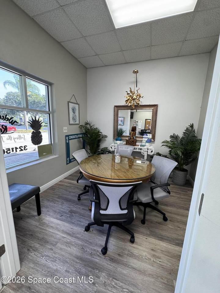 https://bt-photos.global.ssl.fastly.net/spacecoast/1280_boomver_1_1082436-2.jpg