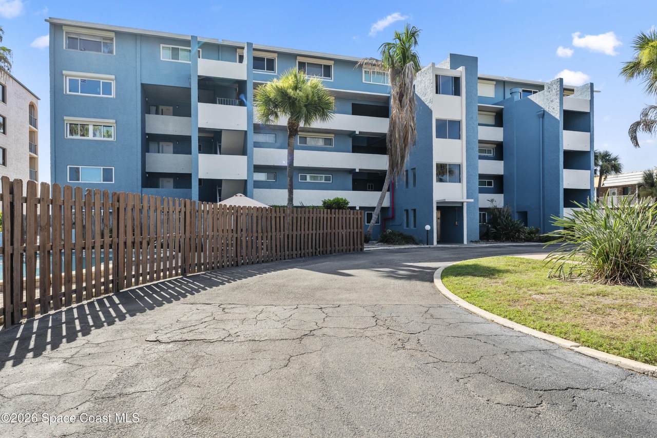 https://bt-photos.global.ssl.fastly.net/spacecoast/1280_boomver_1_1082576-2.jpg