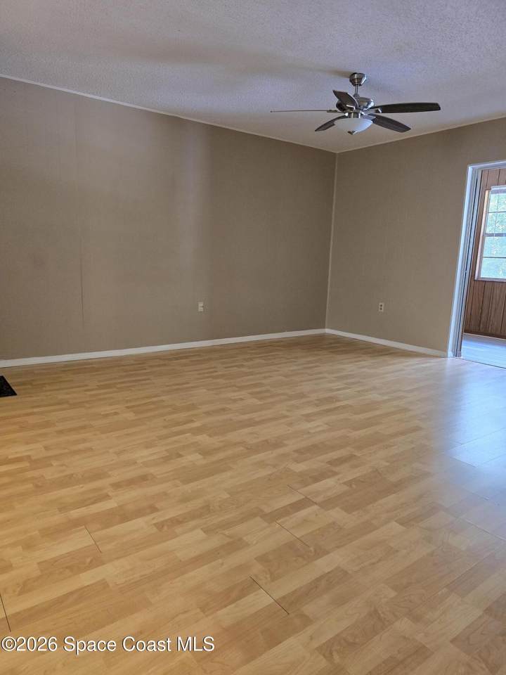https://bt-photos.global.ssl.fastly.net/spacecoast/1280_boomver_1_1082581-2.jpg