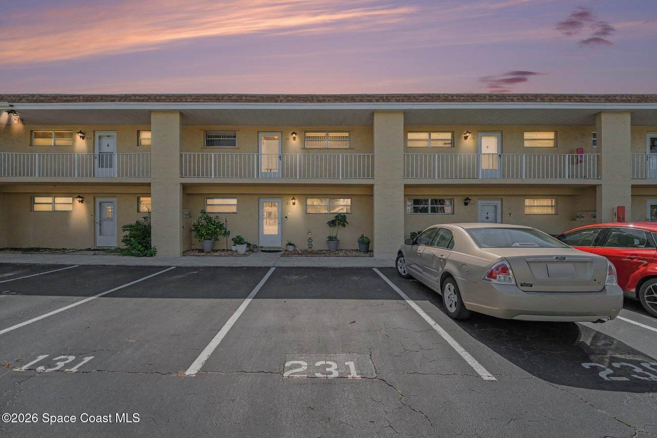 2135 Courtenay Parkway - Photo 1
