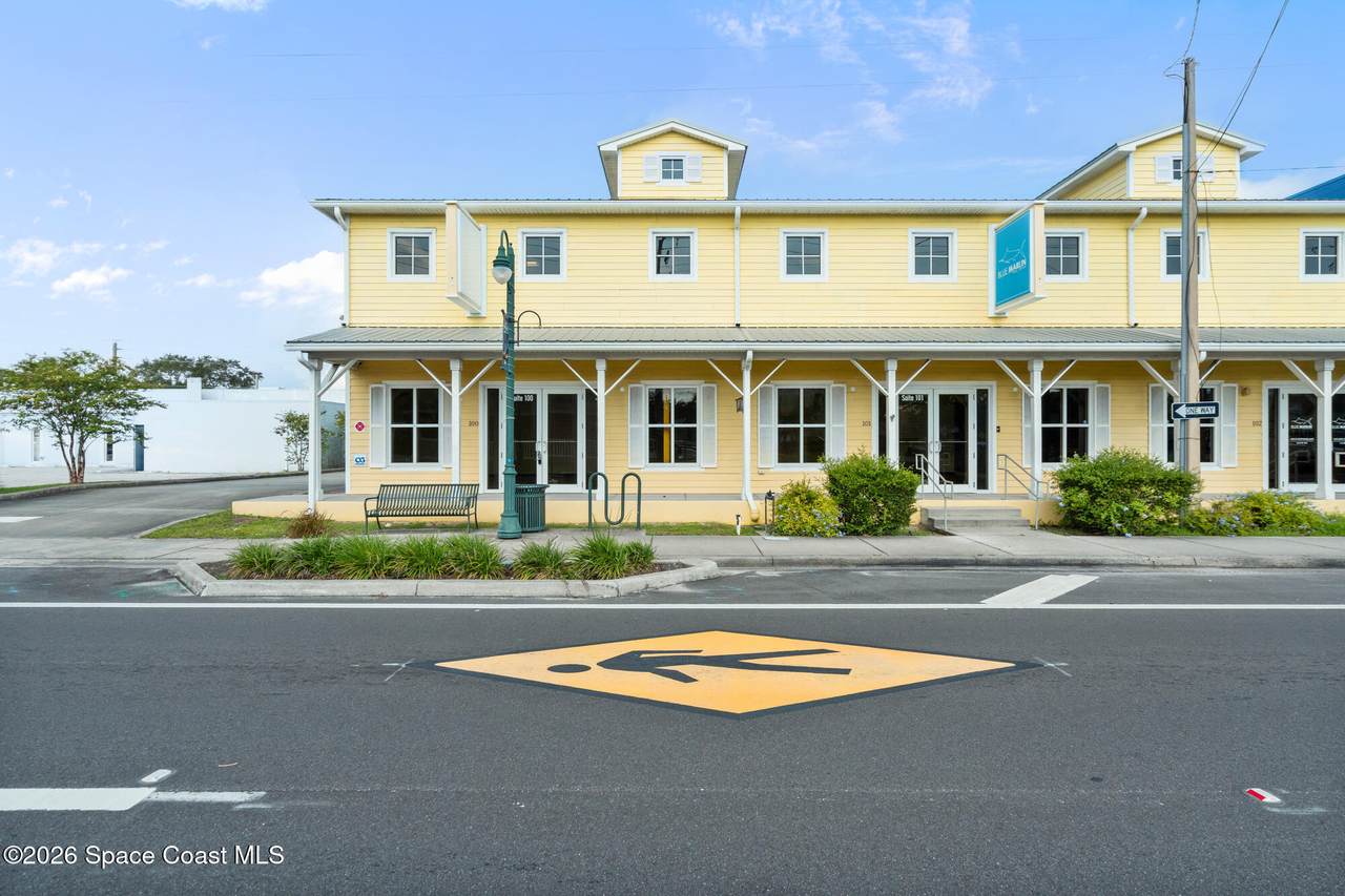 https://bt-photos.global.ssl.fastly.net/spacecoast/1280_boomver_1_1082955-2.jpg
