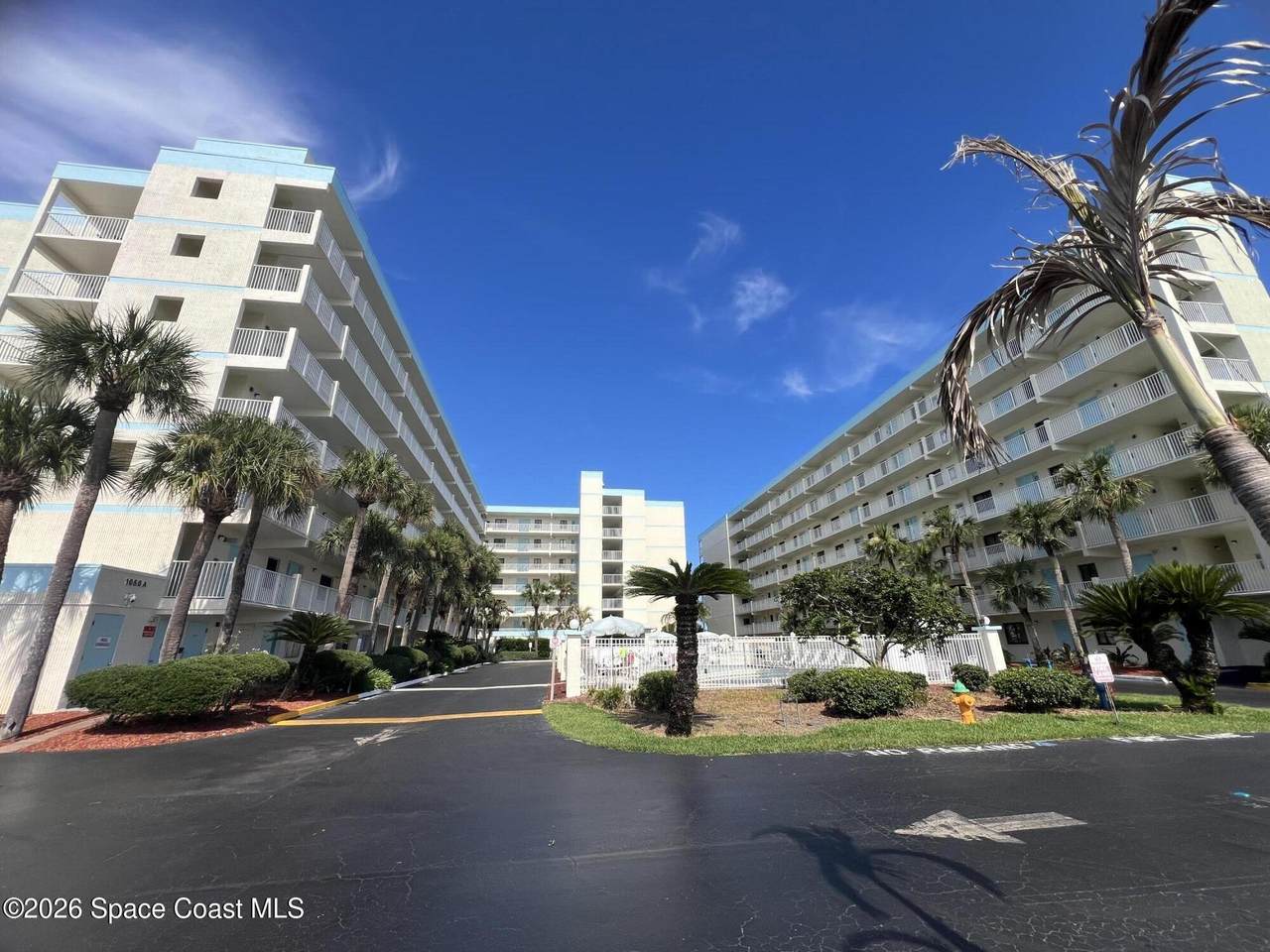 https://bt-photos.global.ssl.fastly.net/spacecoast/1280_boomver_1_1083149-2.jpg