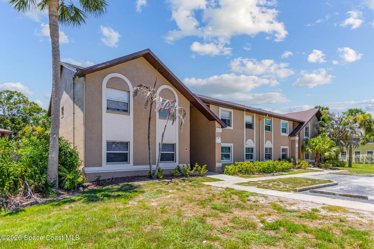 275 Spring Drive - Photo 1