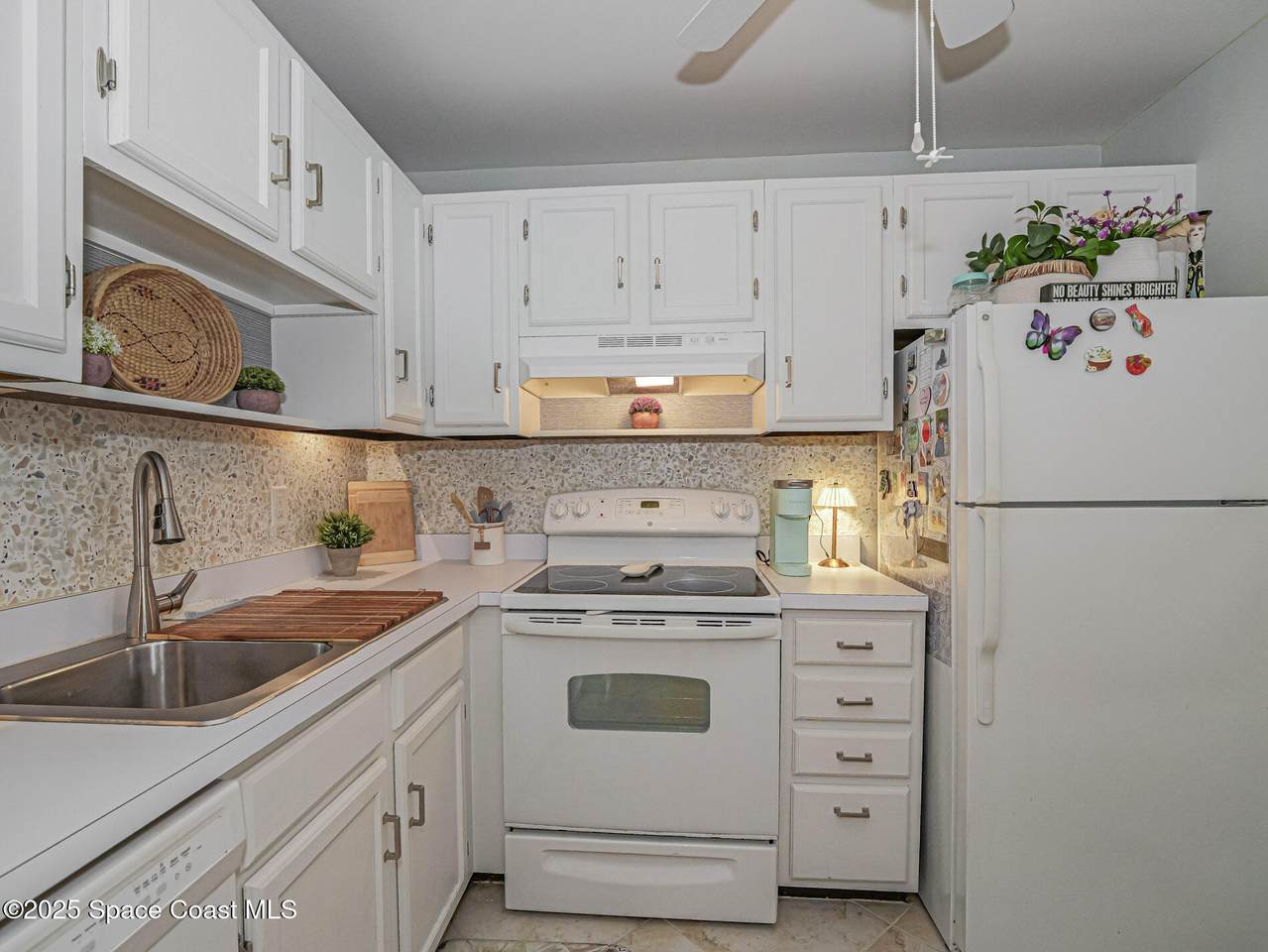 https://bt-photos.global.ssl.fastly.net/spacecoast/1280_boomver_1_1083508-2.jpg