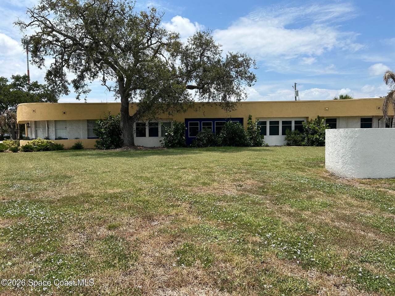 https://bt-photos.global.ssl.fastly.net/spacecoast/1280_boomver_1_1083534-2.jpg