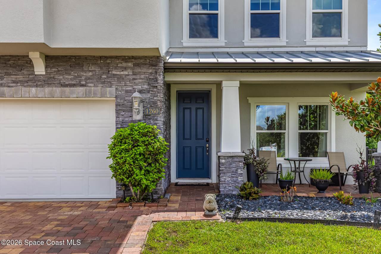 https://bt-photos.global.ssl.fastly.net/spacecoast/1280_boomver_1_1083670-2.jpg