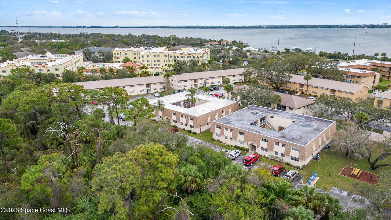 https://bt-photos.global.ssl.fastly.net/spacecoast/1280_boomver_1_1083784-2.jpg