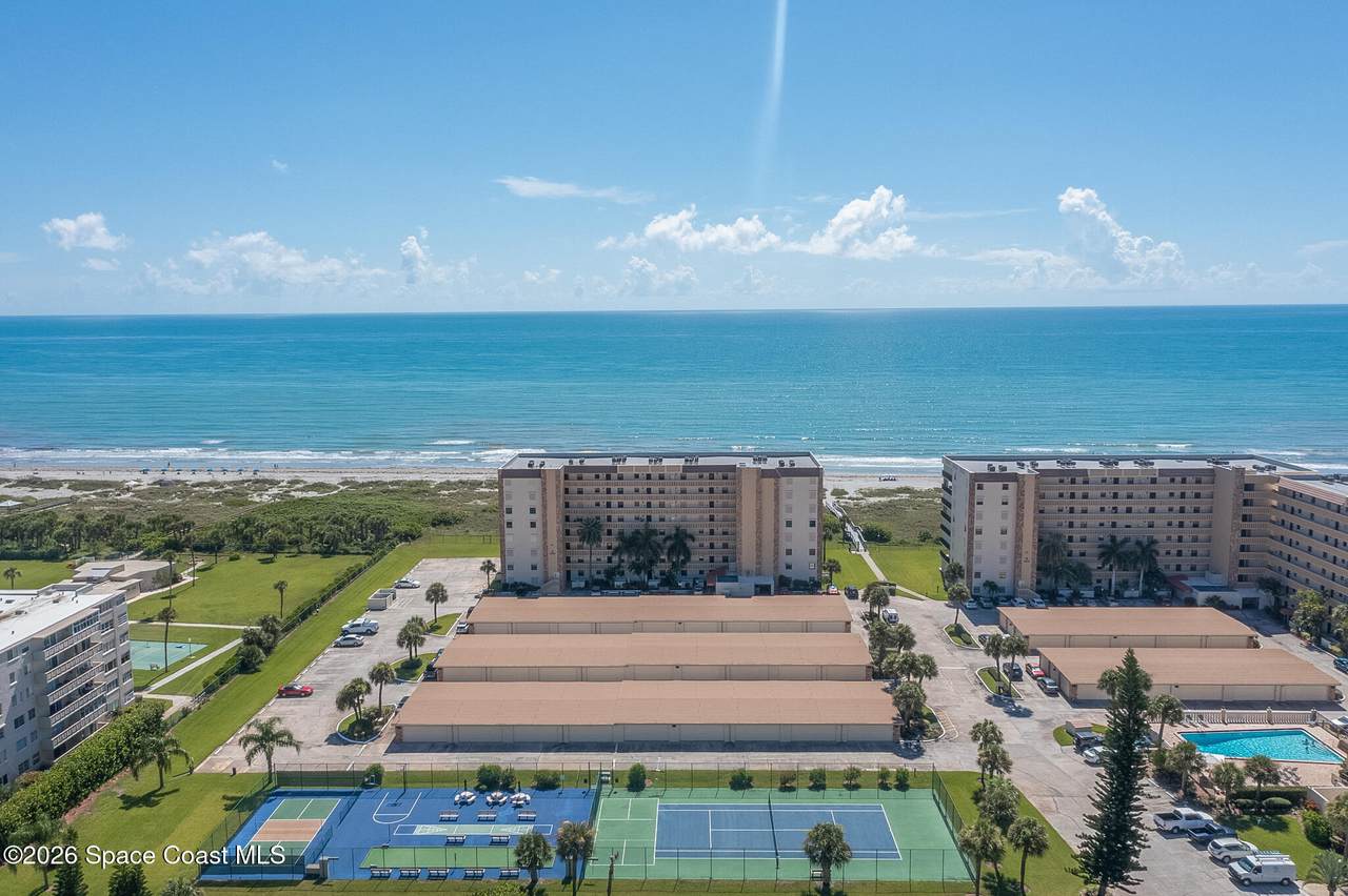 https://bt-photos.global.ssl.fastly.net/spacecoast/1280_boomver_1_1083822-2.jpg