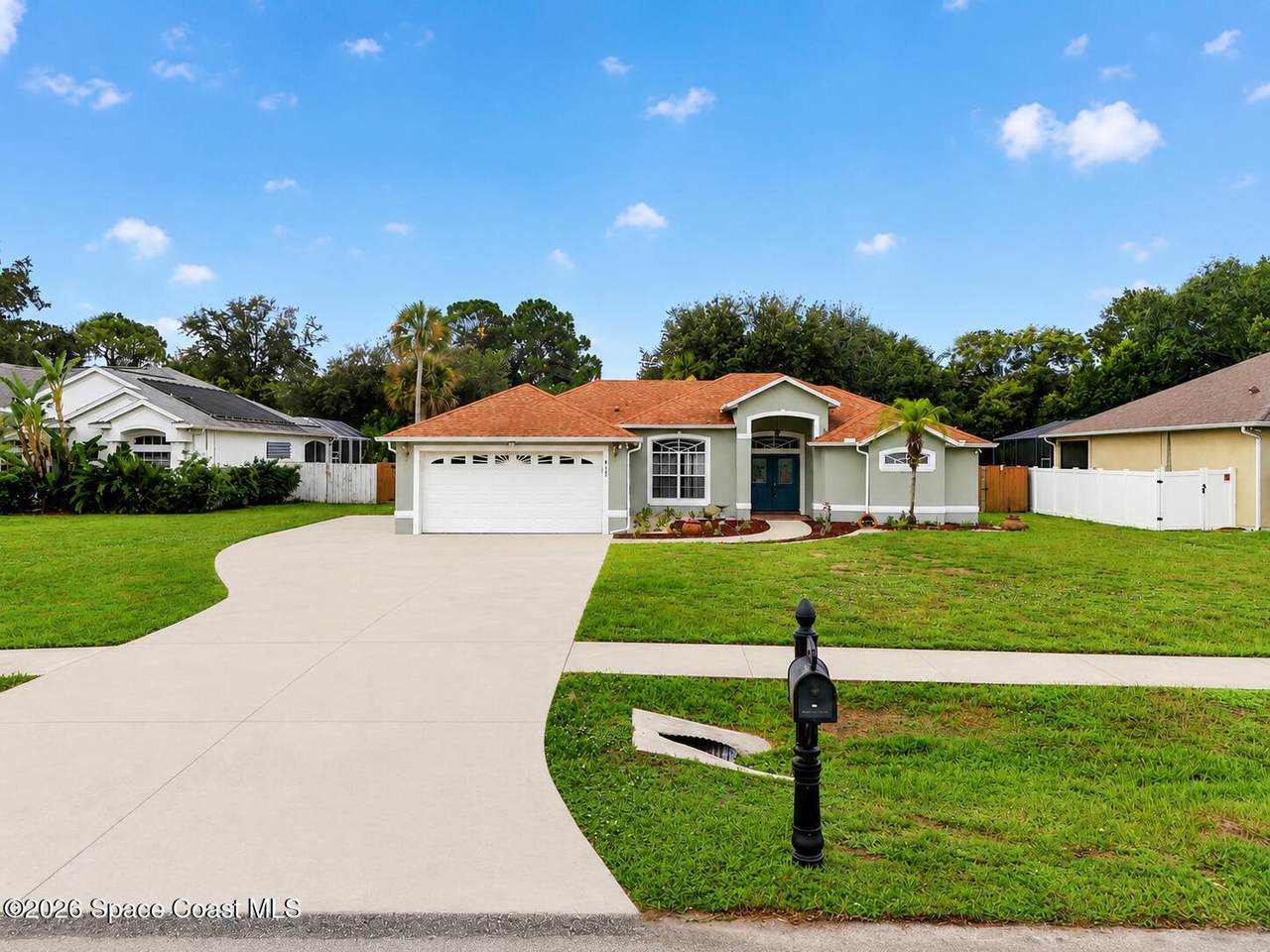 6463 Flora Vista Place - Photo 1