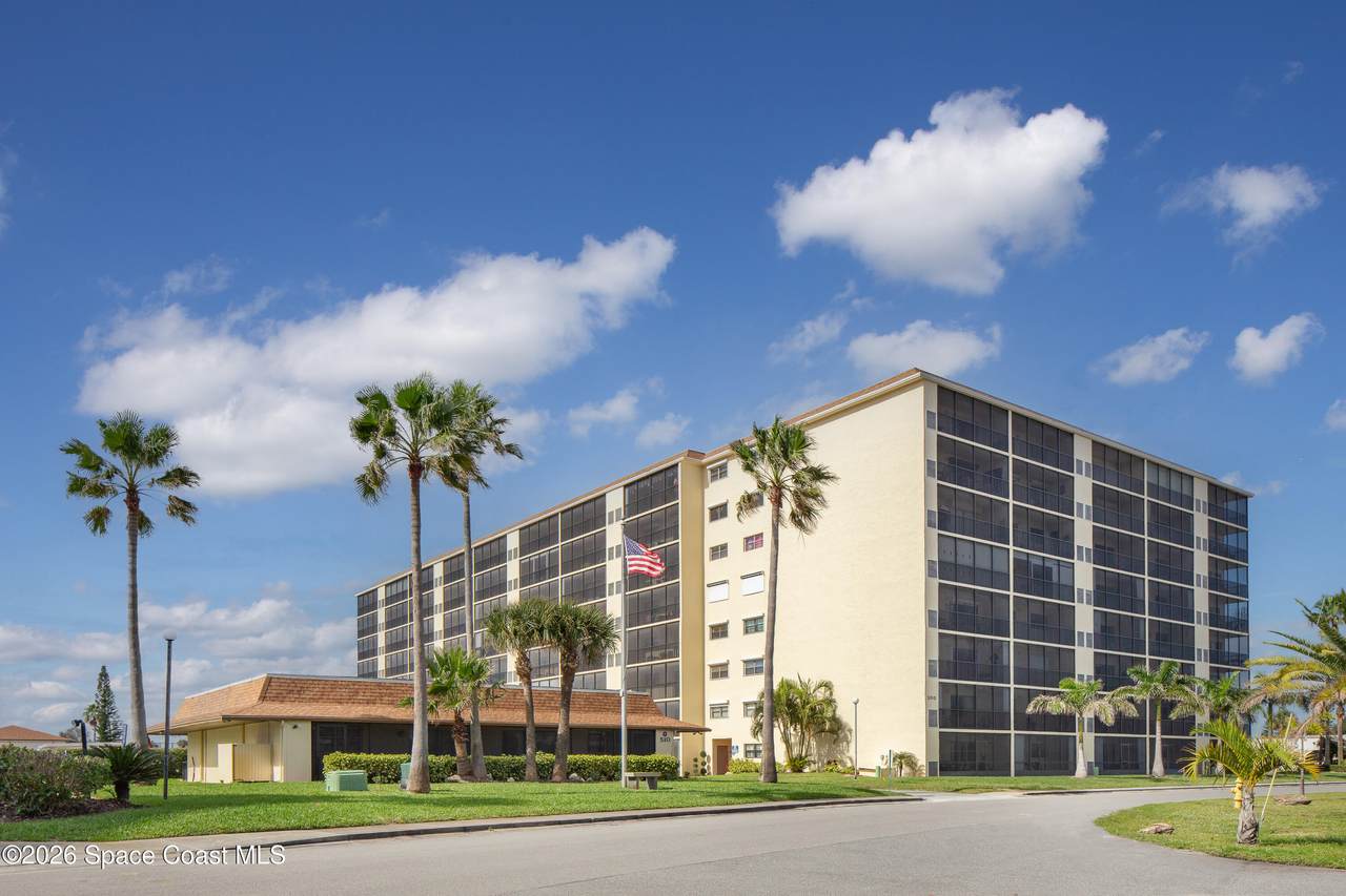500 Palm Springs Boulevard - Photo 1