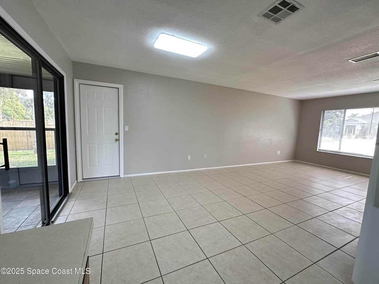https://bt-photos.global.ssl.fastly.net/spacecoast/1280_boomver_1_1083945-2.jpg
