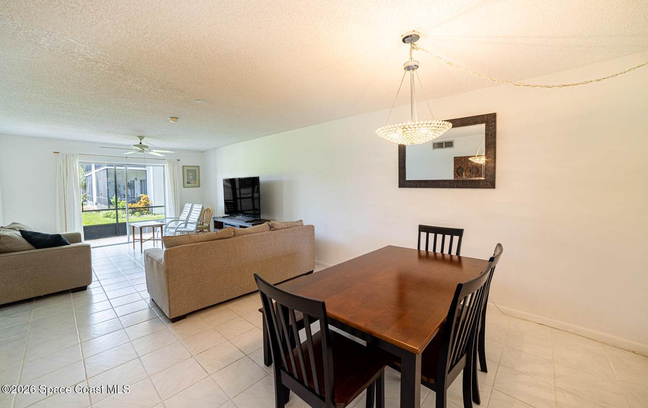 https://bt-photos.global.ssl.fastly.net/spacecoast/1280_boomver_1_1084295-2.jpg