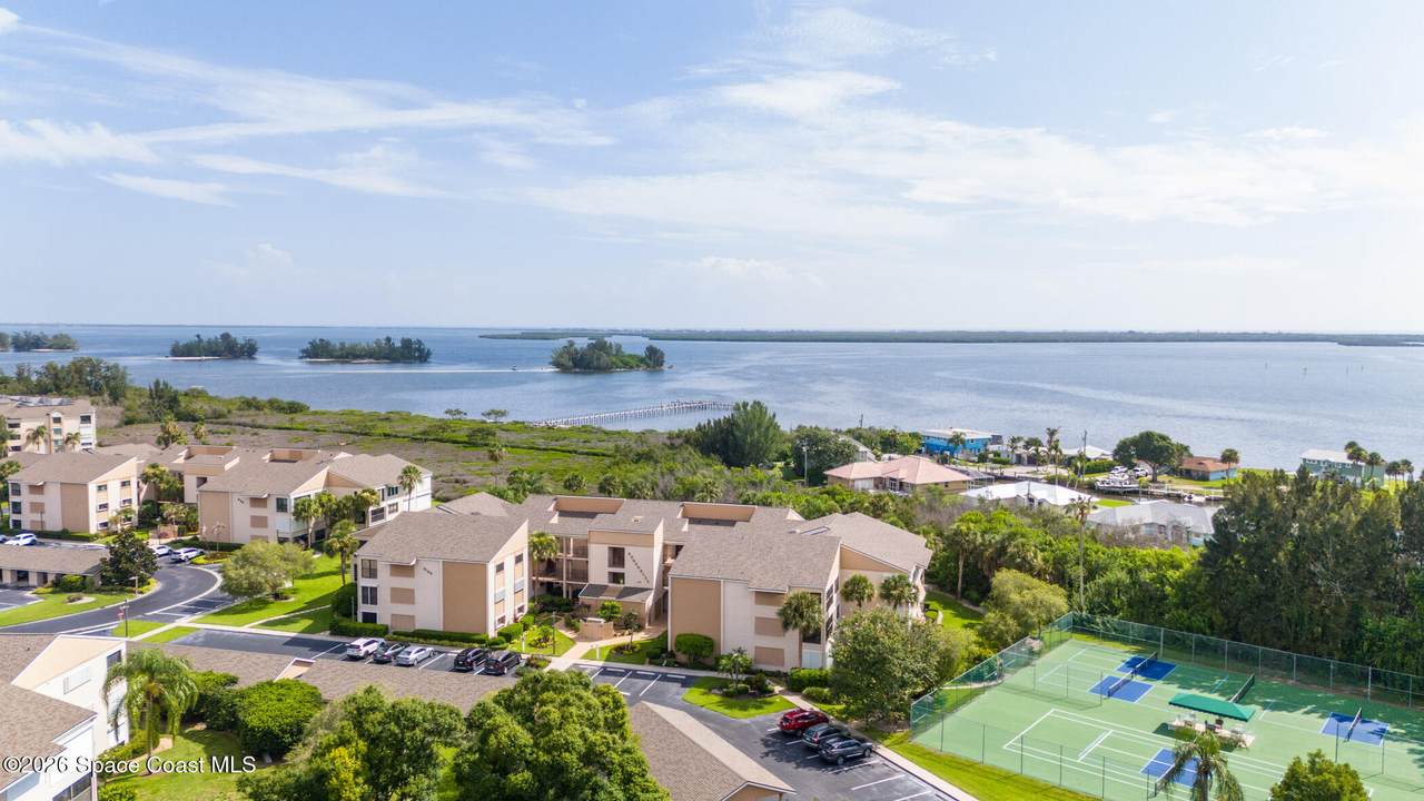 https://bt-photos.global.ssl.fastly.net/spacecoast/1280_boomver_1_1084578-2.jpg