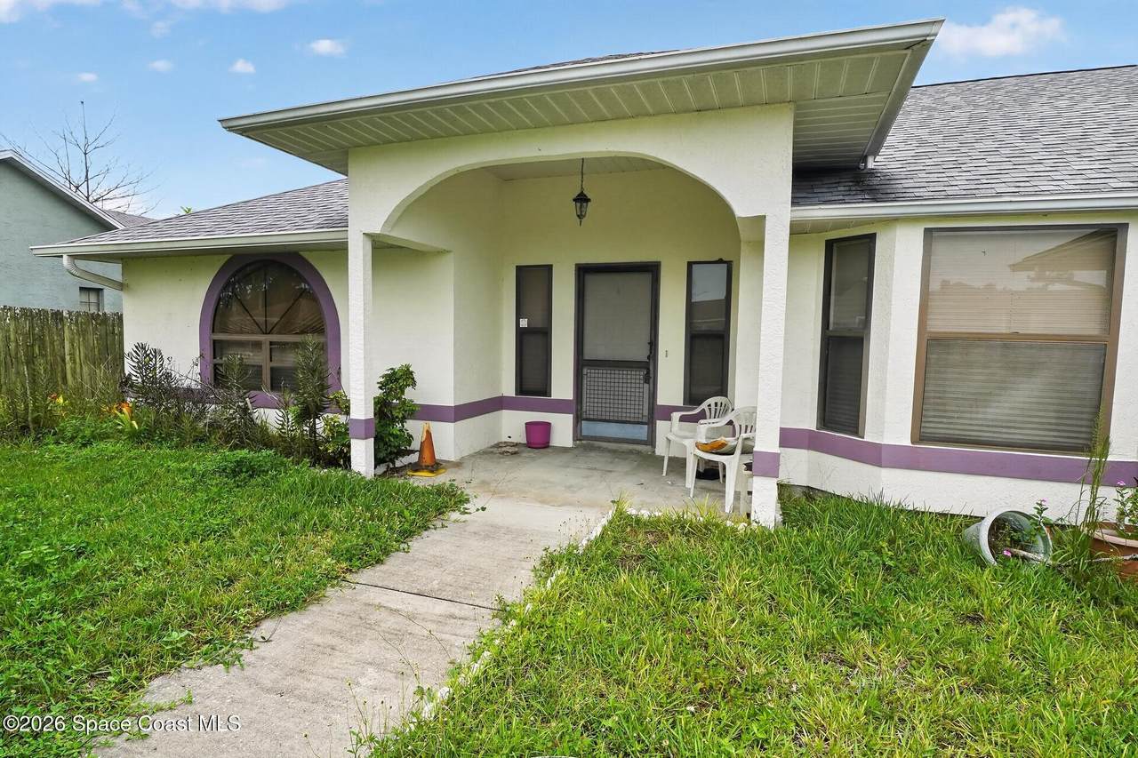 1306 Camas Avenue - Photo 1