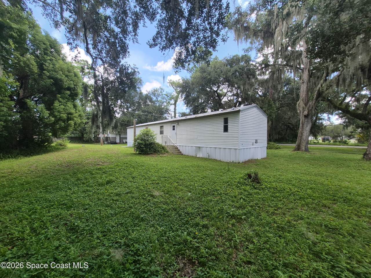 https://bt-photos.global.ssl.fastly.net/spacecoast/1280_boomver_1_1084873-2.jpg