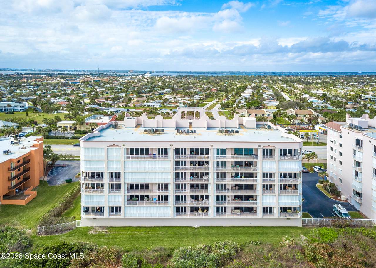 https://bt-photos.global.ssl.fastly.net/spacecoast/1280_boomver_1_1085025-2.jpg