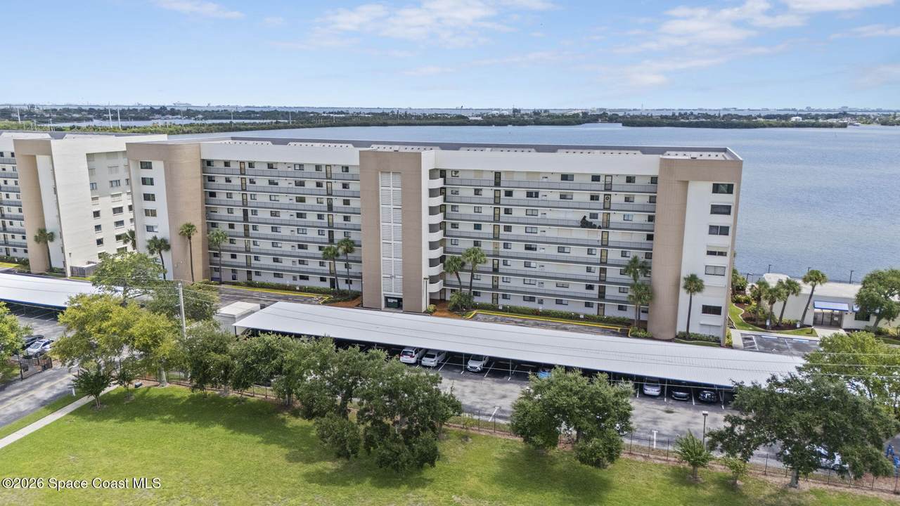 https://bt-photos.global.ssl.fastly.net/spacecoast/1280_boomver_1_1085314-2.jpg
