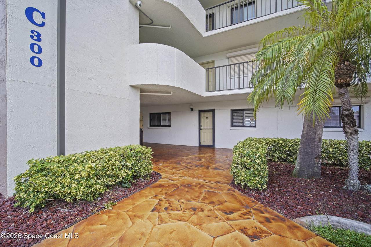 https://bt-photos.global.ssl.fastly.net/spacecoast/1280_boomver_1_1085314-2.jpg
