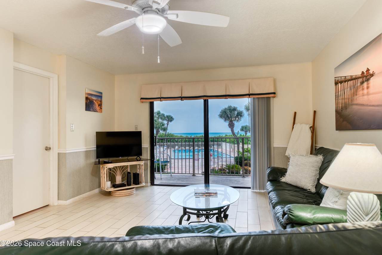 https://bt-photos.global.ssl.fastly.net/spacecoast/1280_boomver_1_1085404-2.jpg