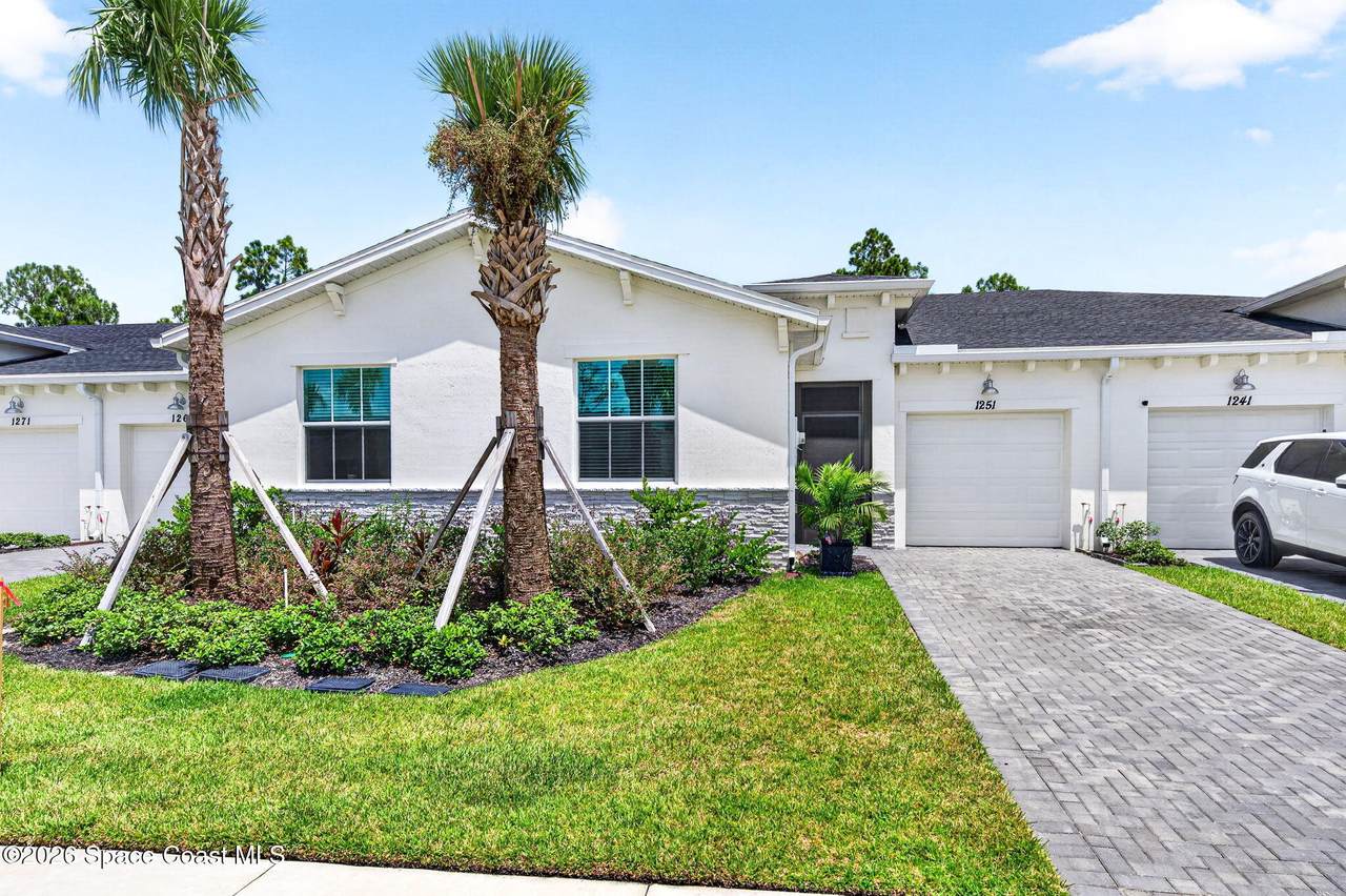 https://bt-photos.global.ssl.fastly.net/spacecoast/1280_boomver_1_1085532-2.jpg