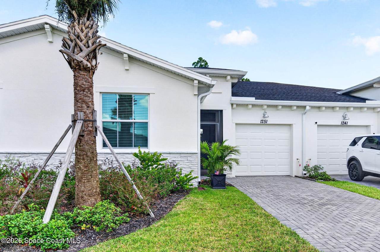 https://bt-photos.global.ssl.fastly.net/spacecoast/1280_boomver_1_1085532-2.jpg