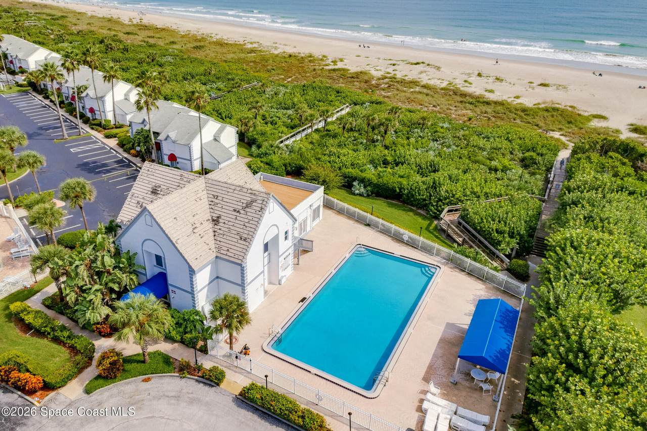 https://bt-photos.global.ssl.fastly.net/spacecoast/1280_boomver_1_1086013-2.jpg