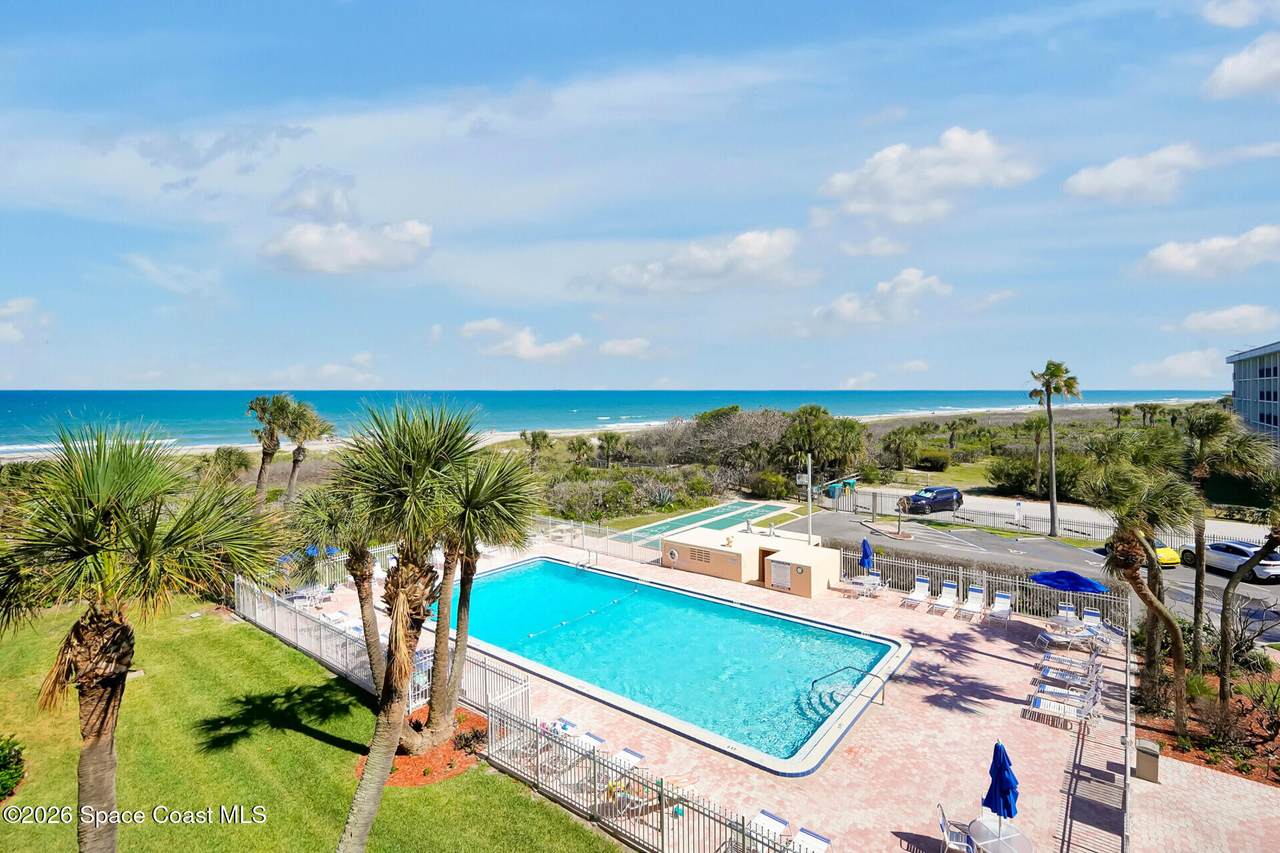 https://bt-photos.global.ssl.fastly.net/spacecoast/1280_boomver_1_1086045-2.jpg