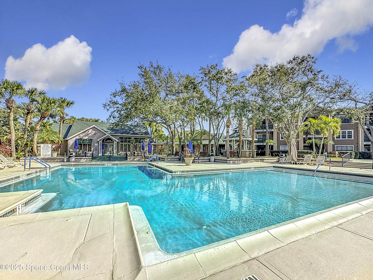 https://bt-photos.global.ssl.fastly.net/spacecoast/1280_boomver_1_1086260-2.jpg