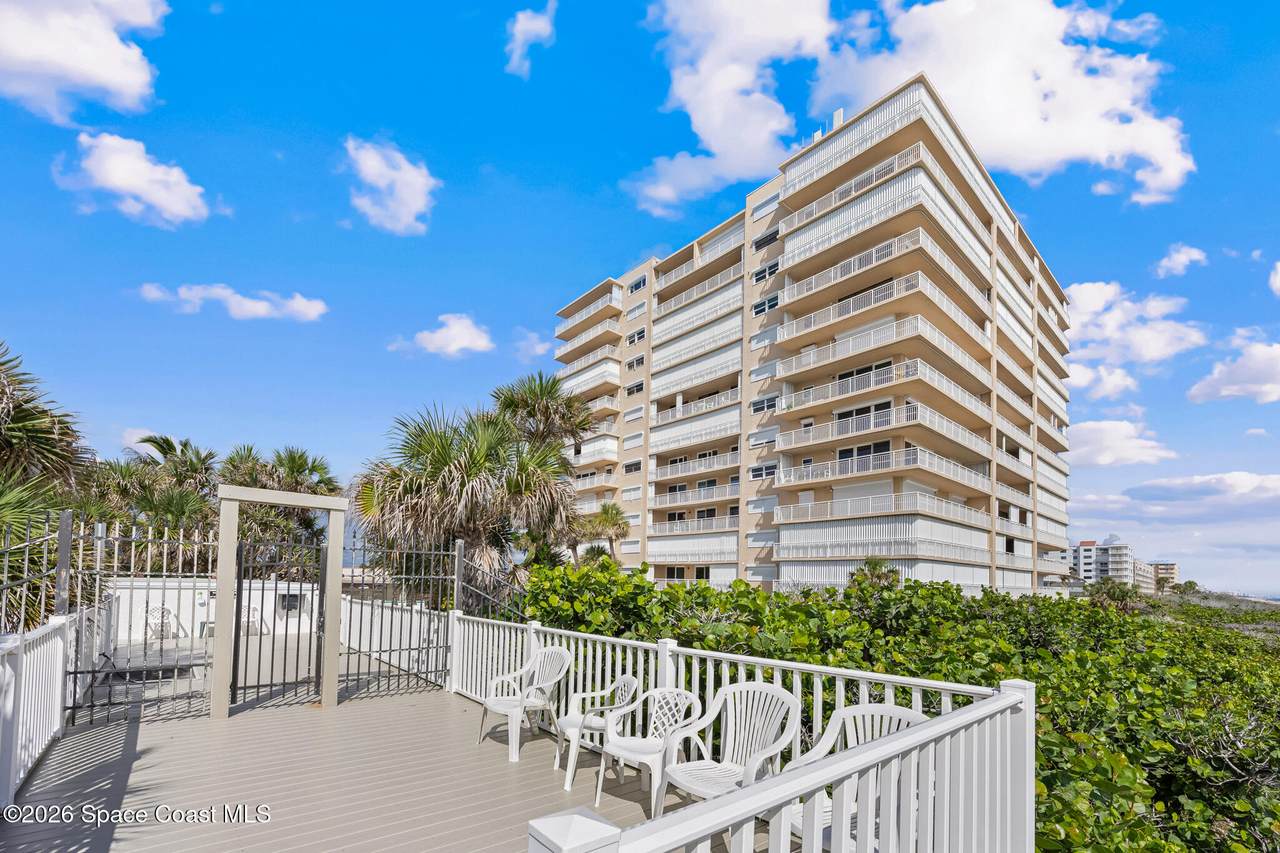 https://bt-photos.global.ssl.fastly.net/spacecoast/1280_boomver_1_1086263-2.jpg