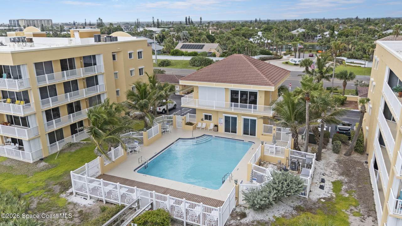 https://bt-photos.global.ssl.fastly.net/spacecoast/1280_boomver_1_1086516-2.jpg