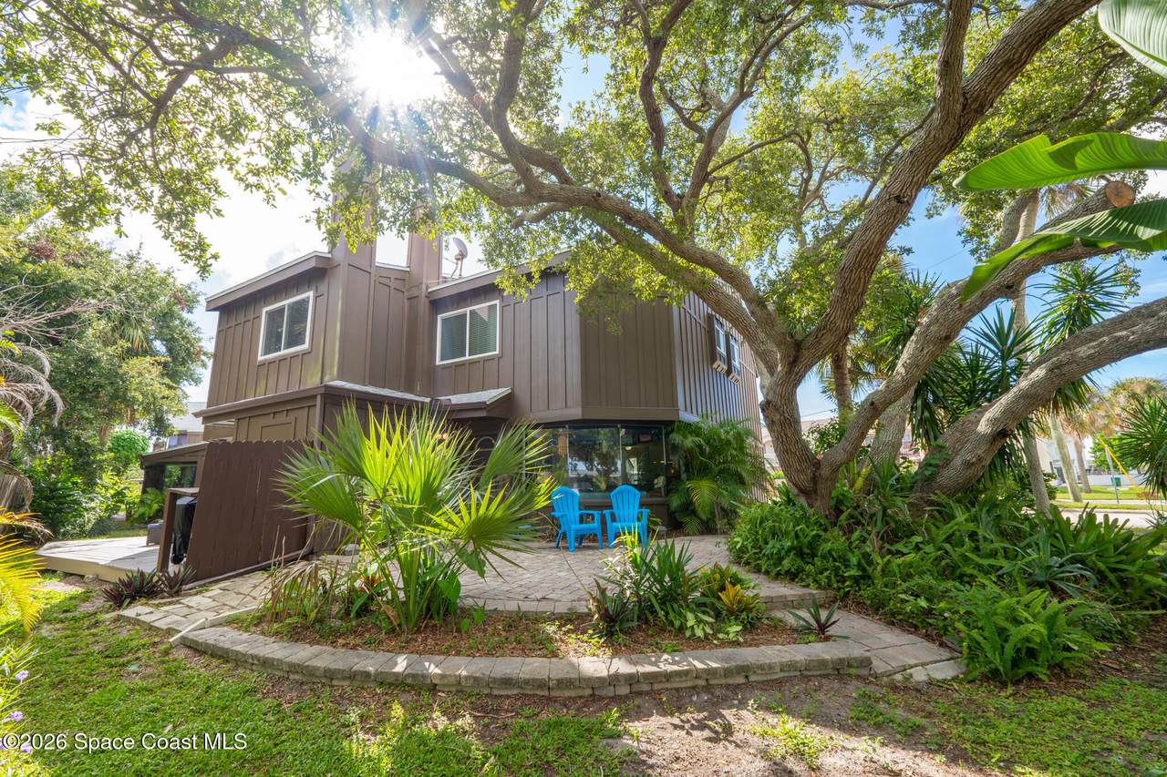 8500 Rosalind Avenue - Photo 1