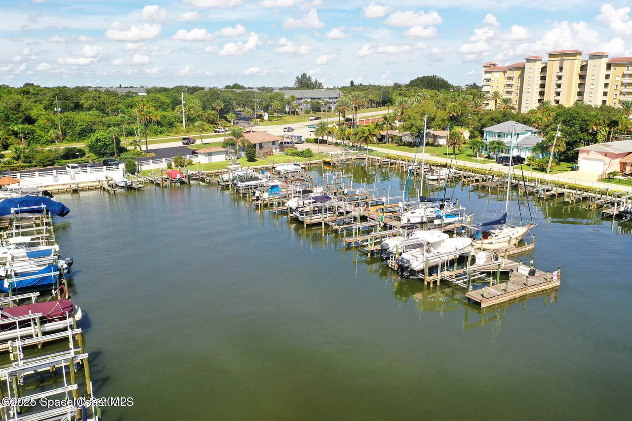 https://bt-photos.global.ssl.fastly.net/spacecoast/1280_boomver_1_1086746-2.jpg