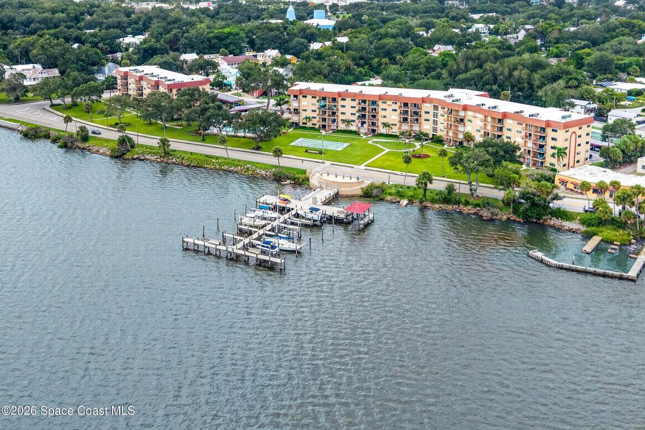 https://bt-photos.global.ssl.fastly.net/spacecoast/1280_boomver_2_1086823-2.jpg