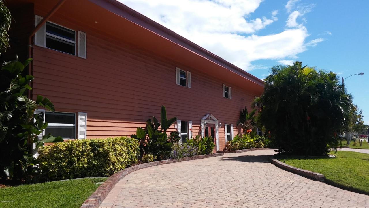 220 Columbia Drive - Photo 1