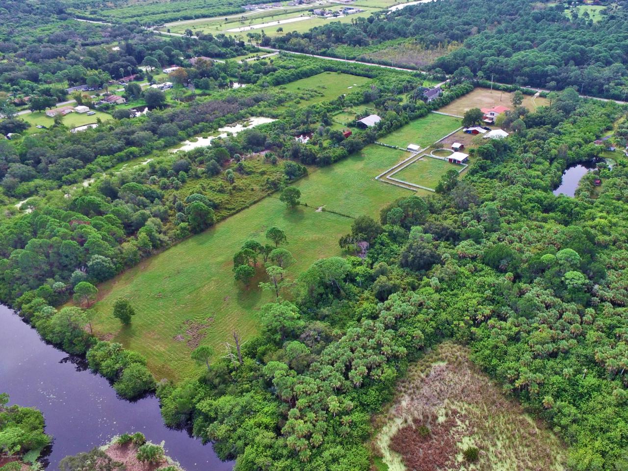1900 Pine Island Road - Photo 1