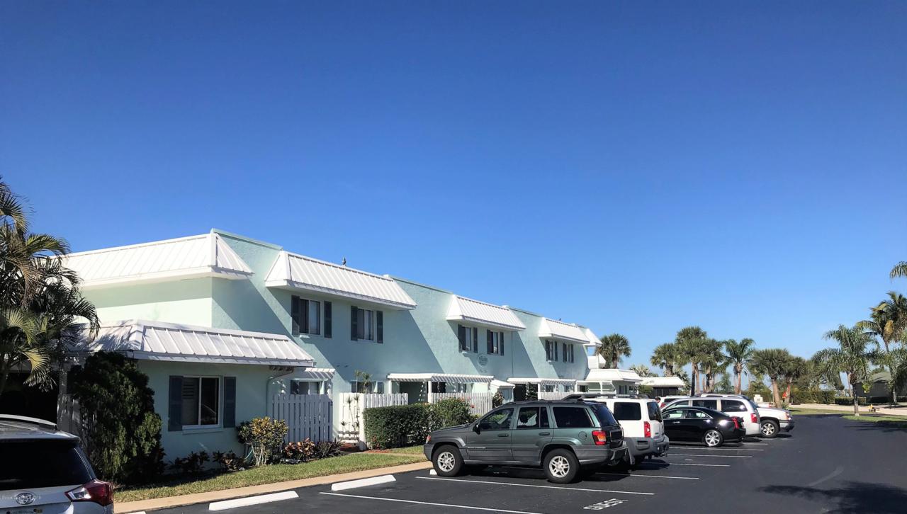 1800 Minutemen Causeway - Photo 1