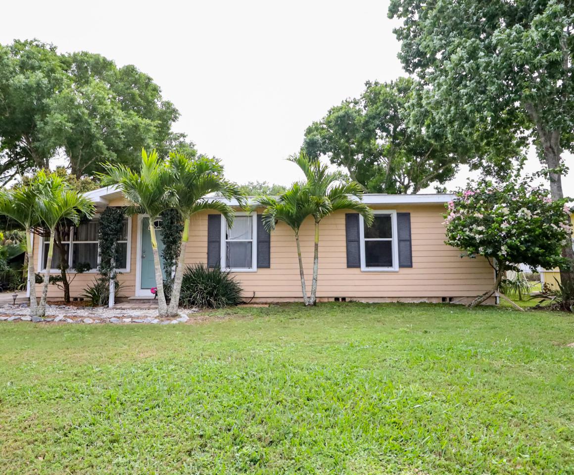 5645 39th Street - Photo 1