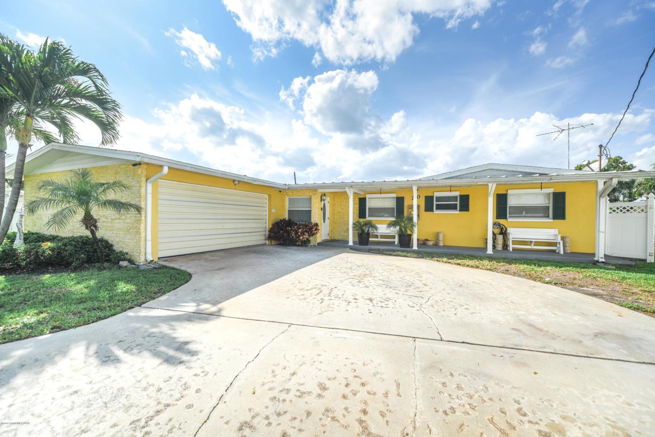 20 Uranus Avenue - Photo 1
